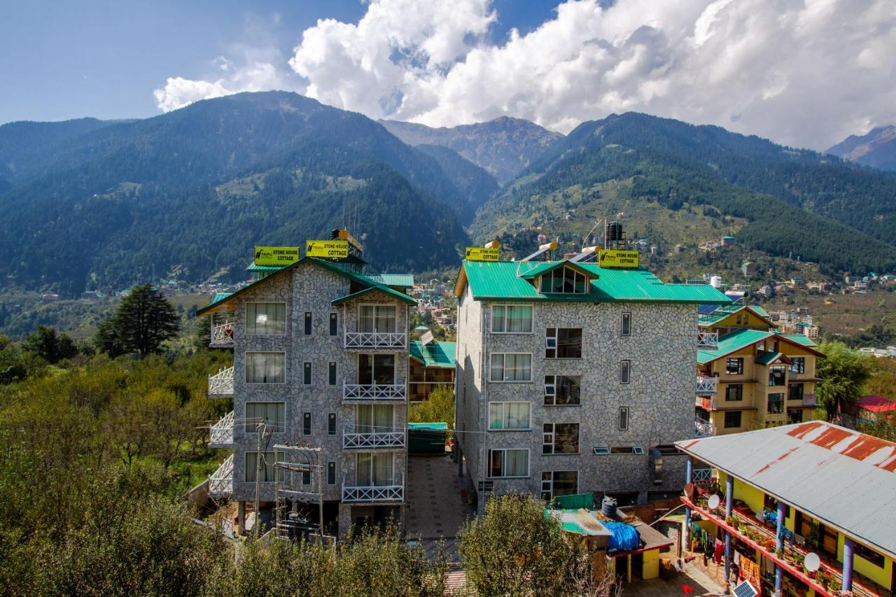 Tripli Hotels Stone House Cottage Manali  Bagian luar foto