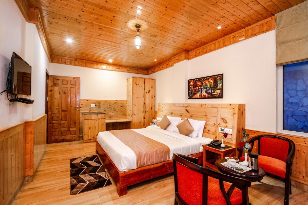 Tripli Hotels Stone House Cottage Manali  Bagian luar foto