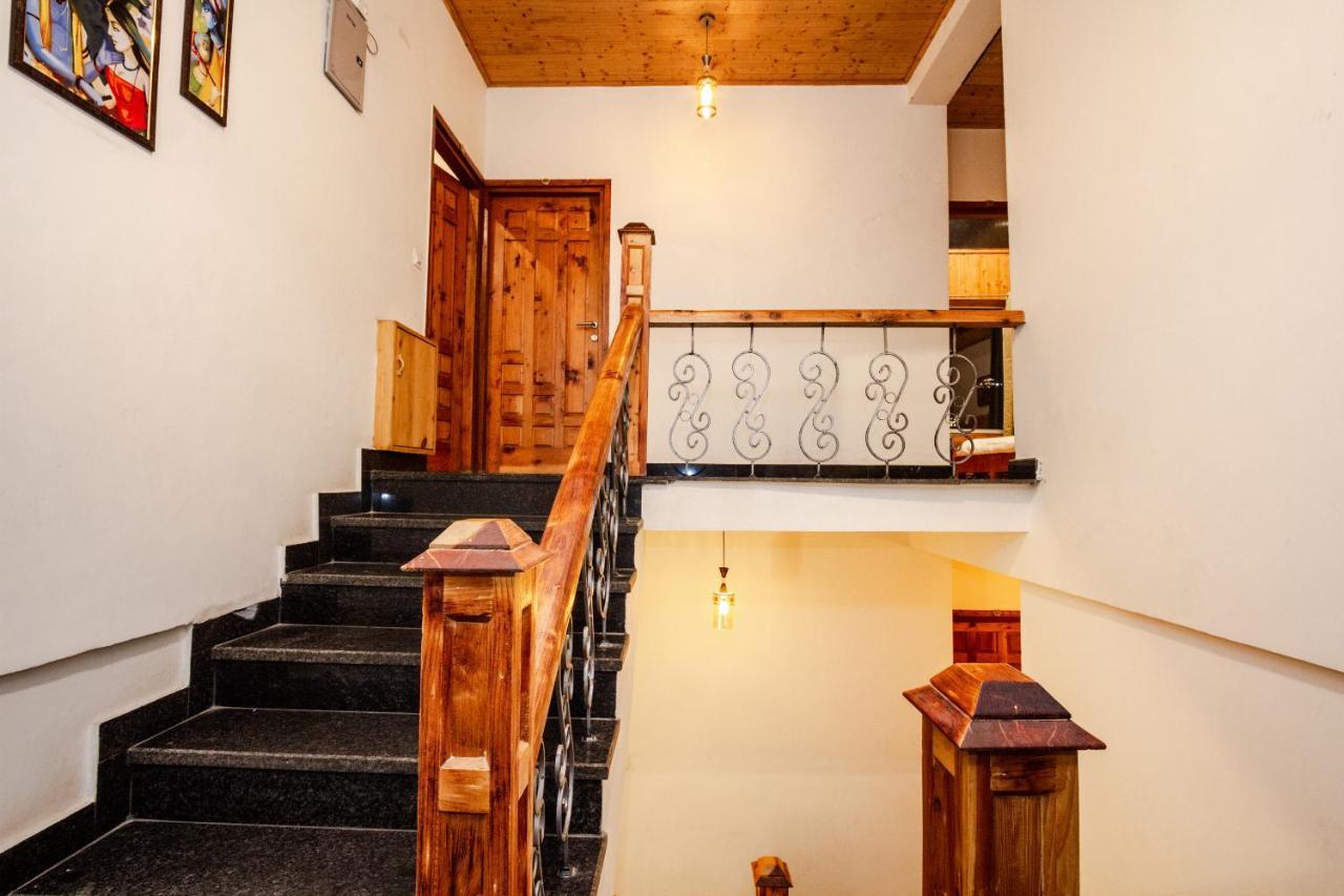 Tripli Hotels Stone House Cottage Manali  Bagian luar foto