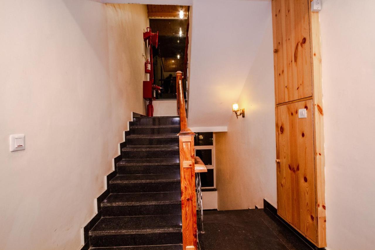 Tripli Hotels Stone House Cottage Manali  Bagian luar foto