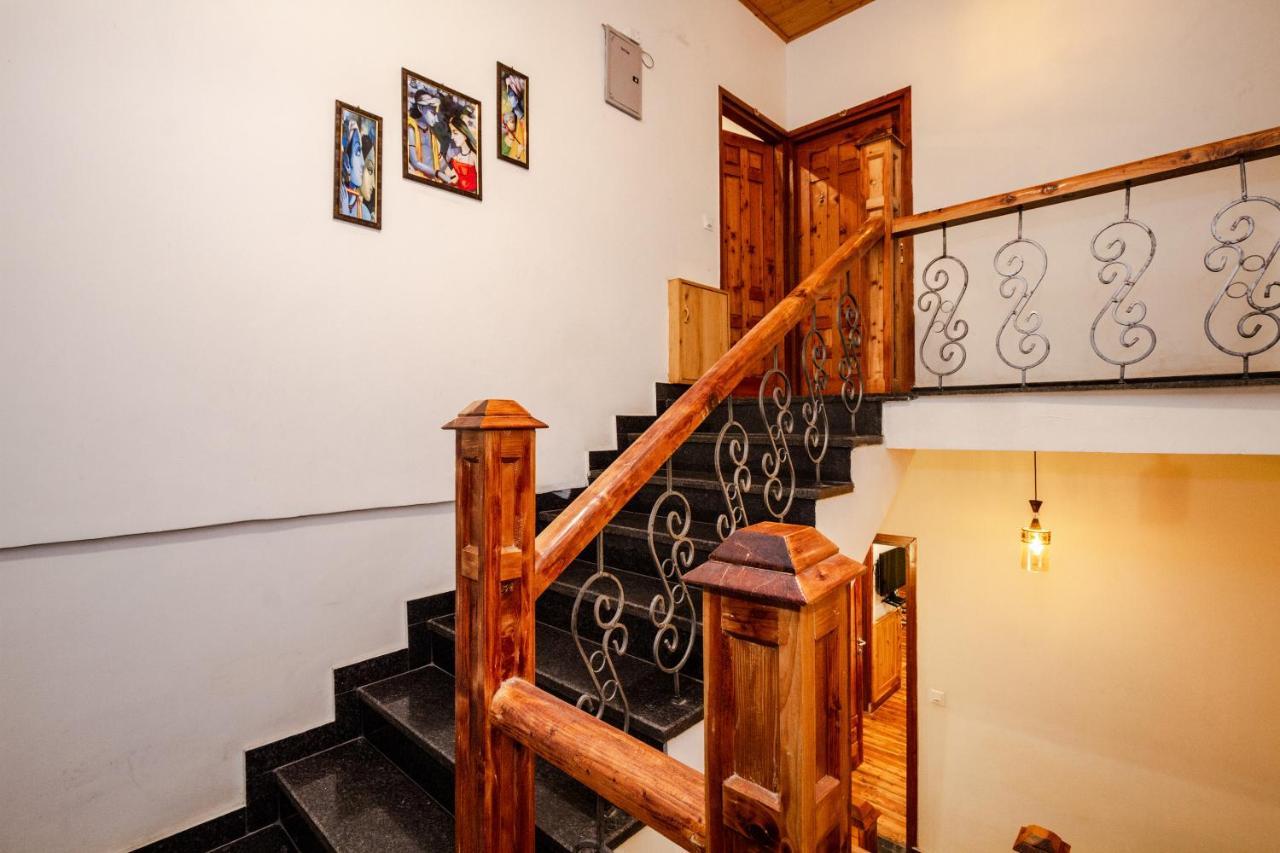 Tripli Hotels Stone House Cottage Manali  Bagian luar foto